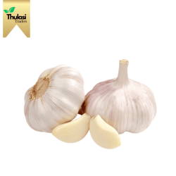 Fresh Whole Dry Garlic 500g - Locally sourced garlic by Thulasi Traders. Perfect for enhancing culinary creations with a pungent and flavorful twist.